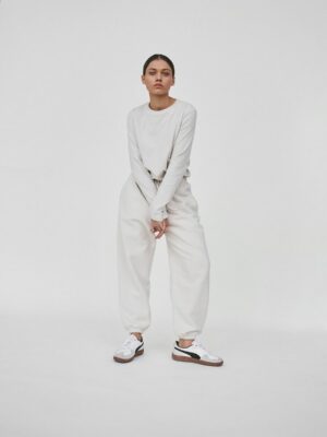 spodnie dresowe z wysokim stanem SMOOTH COTTON almond beige