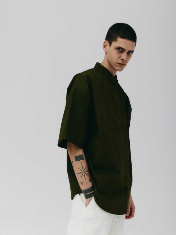 koszula oversize z krótkim rękawem COFFRE avocado