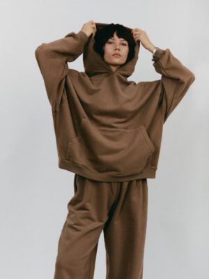 bluza oversize z kapturem LE PUMP milk chocolate
