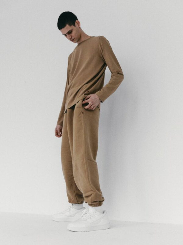 longsleeve BASIC peanut butter