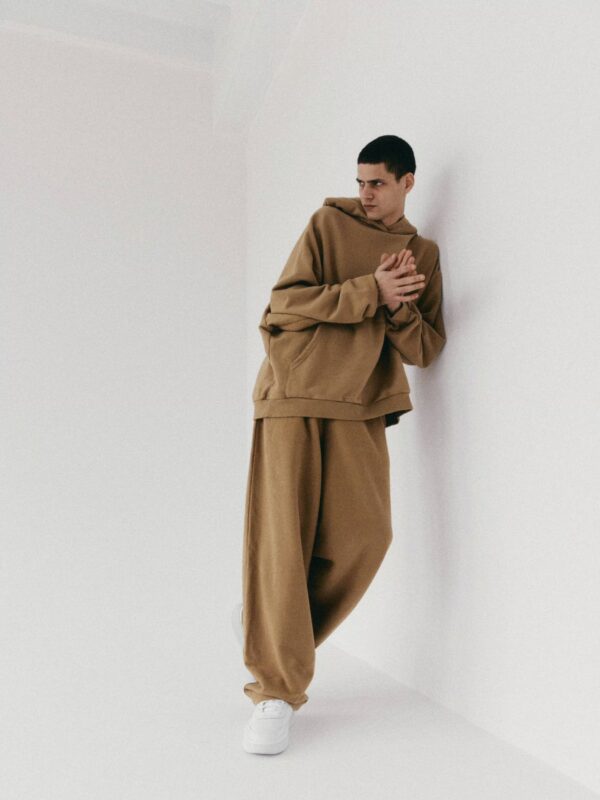 spodnie dresowe z wysokim stanem LE PUMP peanut butter