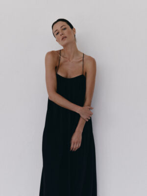 sukienka długa ROE black