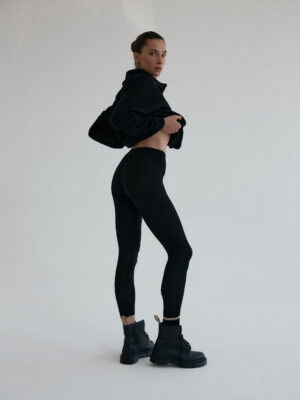 leginsy JORDE black