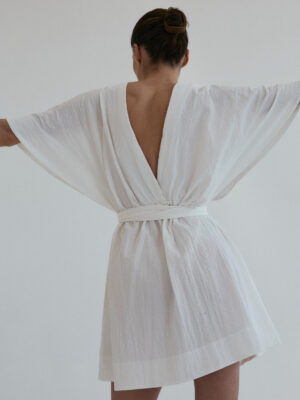 sukienka krótka typu kimono GATINHO off-white