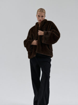 kurtka typu faux fur CHIANTI chocolate