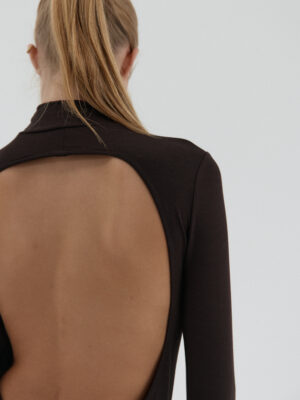body z wycięciem na plecach ROJ dark chocolate