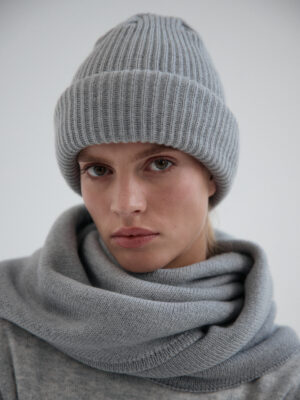czapka z wełny merino BREA light grey