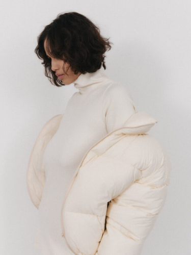 krótka kurtka puchowa moef eggshell