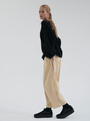 bawełniane spodnie typu baloon MOIRE vichy mustard/off-white