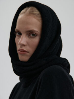 wiązana balaclava z wełny merino BREA black