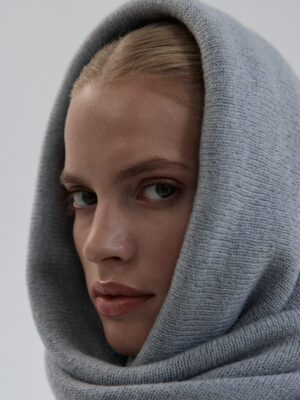 wiązana balaclava z wełny merino BREA light grey