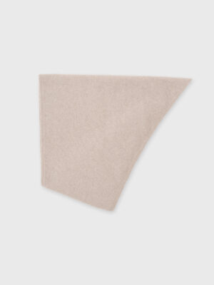 wiązana balaclava z puchatej wełny FLOA beige