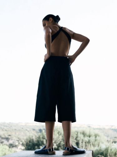 spodnie typu bermudy porteur black MUUV