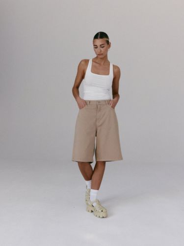 szorty typu bermudy isle beige