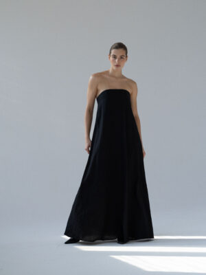 długa sukienka bez ramiączek z wbudowanym gorsetem CHILE black