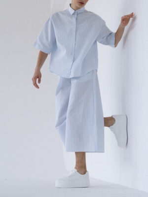 bawełniane spodnie typu culotte ELEO striped off-white/blue